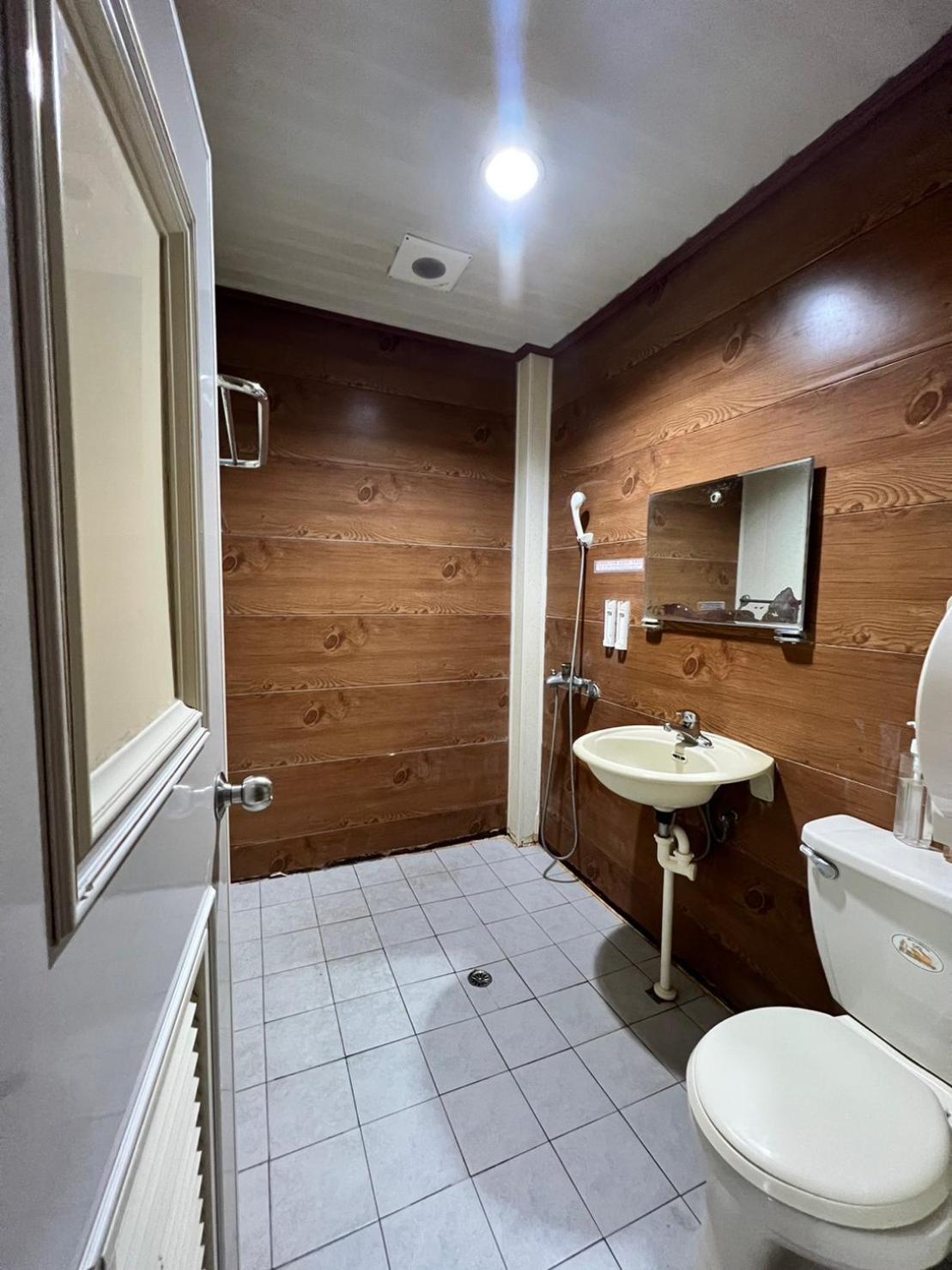 Kenting Dajianshan Cabin Bilik gambar